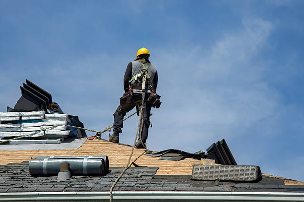 Professional Gutter Installation technician working in Sugar Loaf, NY